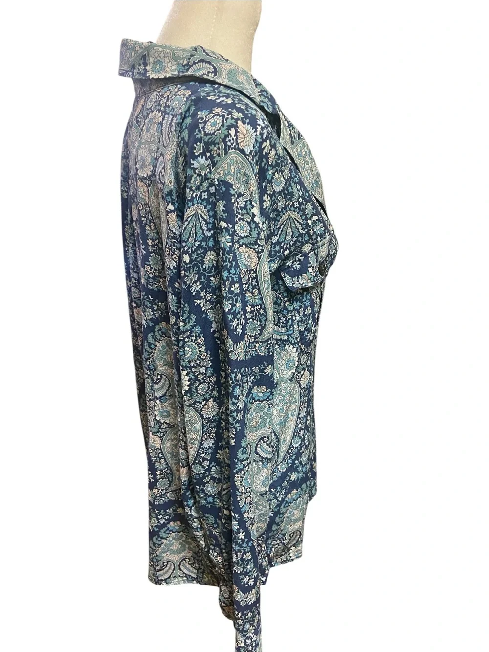 J. Crew Women’s Washable 100% Silk Popover Blouse Oversized Paisley Blue Size M